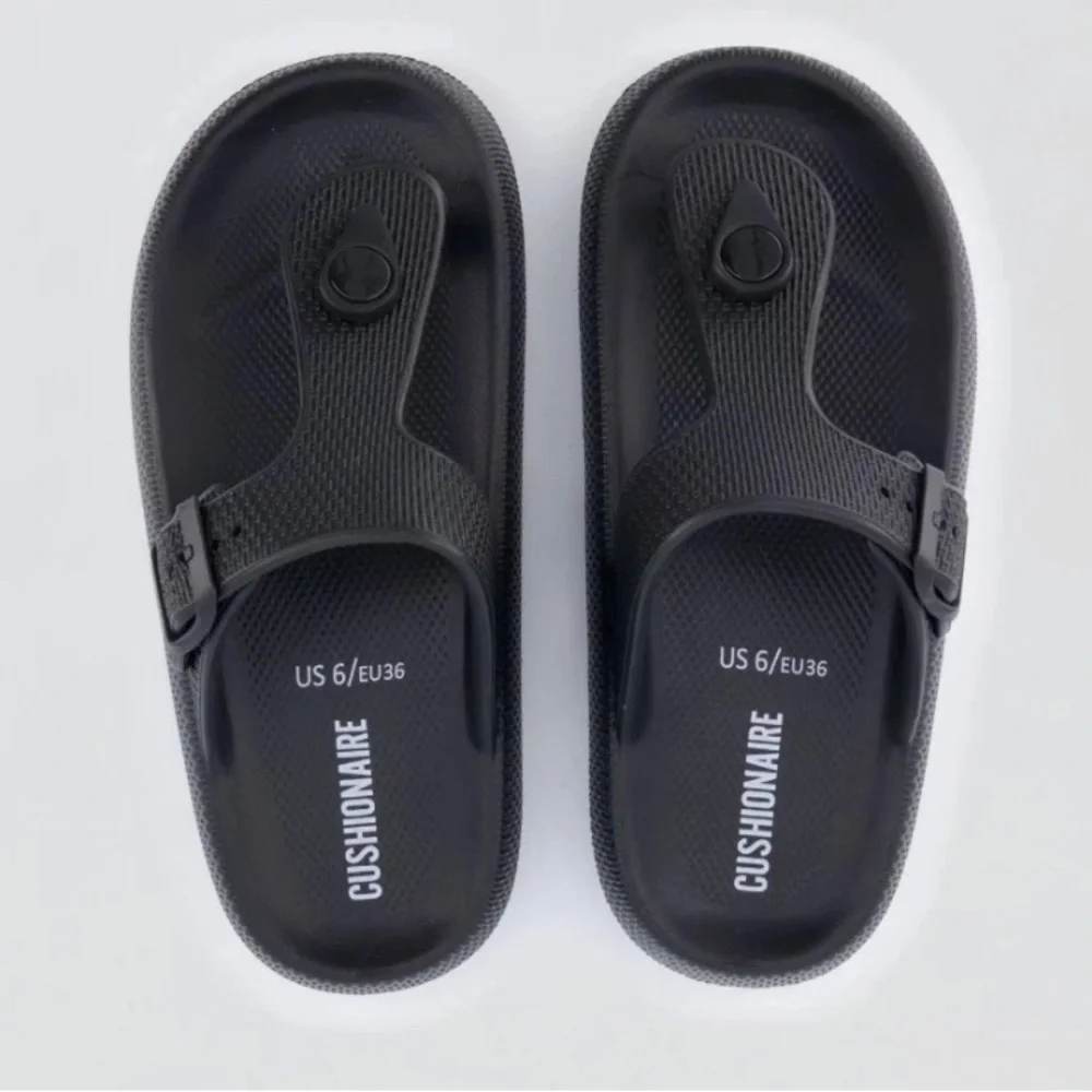 Cushionaire Black Slide Sandals NWT - Picture 2 of 12